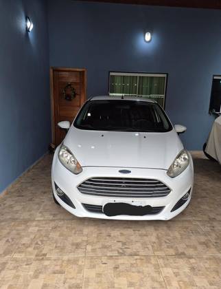 FORD FIESTA 1.5 SE HATCH 16V FLEX 4P MANUAL FORD FIESTA 1.5 SE HATCH 16V FLEX 4P MANUAL